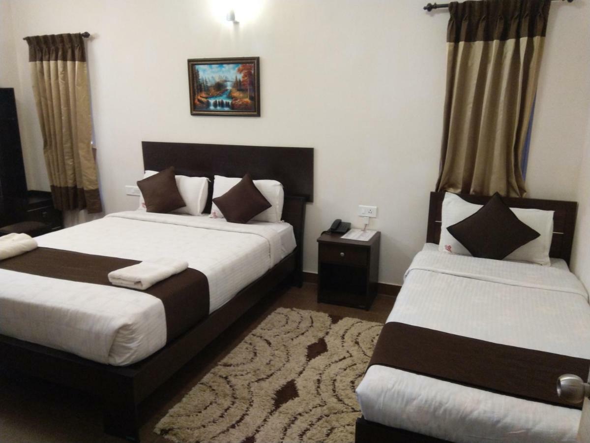 Paradise Perfect - Non Smoking Non Alcoholic No Unmarried Couples Udagamandalam Exterior foto